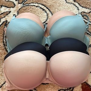 Victoria’s Secret Bra bundle 36D🌸